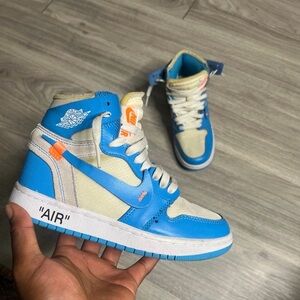 Off-White & Air Jordan White University Blue (5.5)